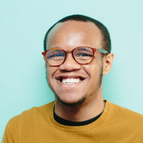 Alvin headshot