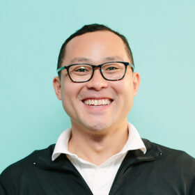 Kris headshot